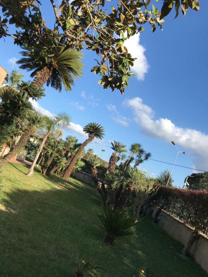 Villa Rosa Luxury Apartment Mondello Dış mekan fotoğraf